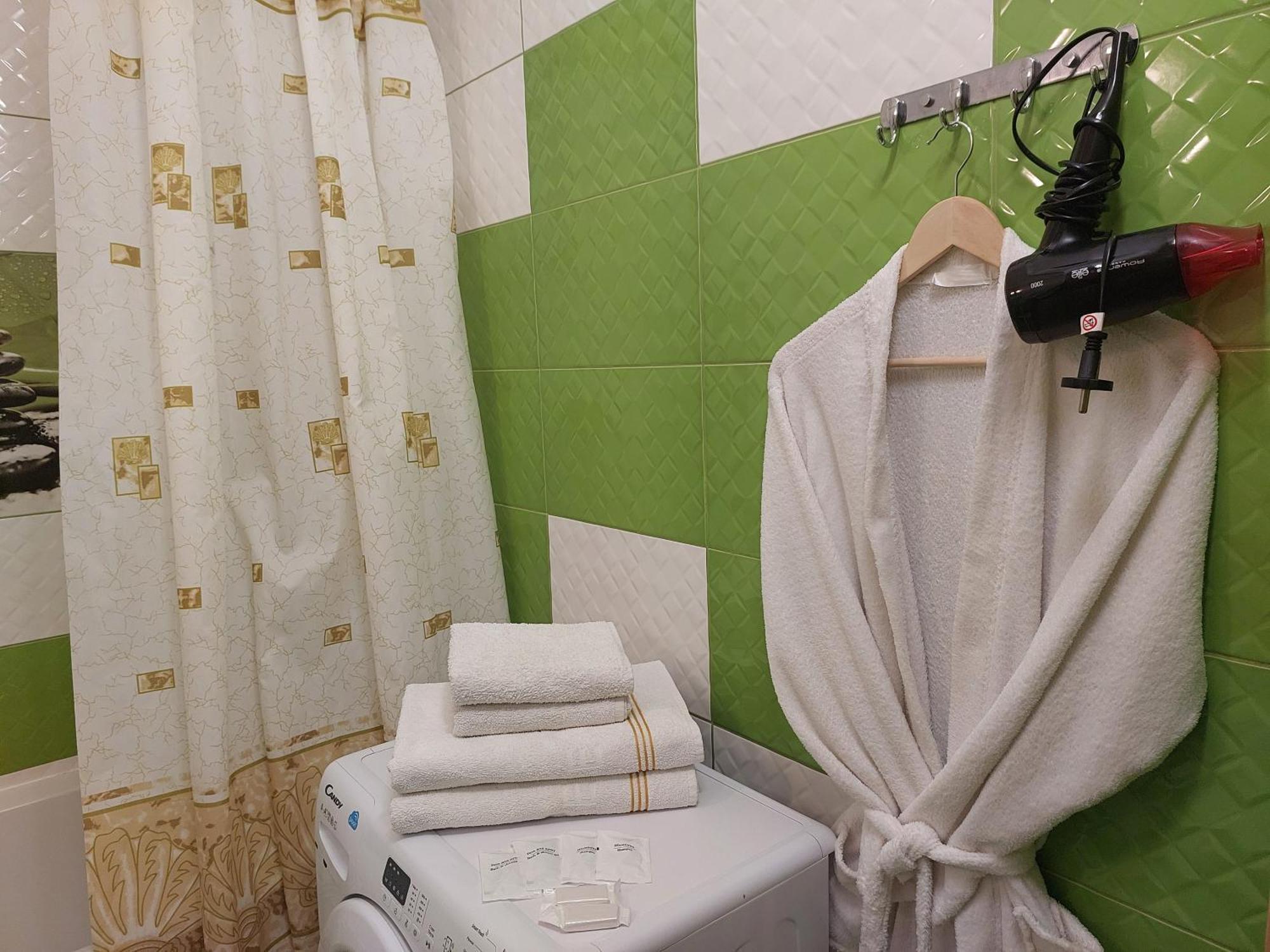 Романтичні Апартаменти У Центрі Lutsʼk Dış mekan fotoğraf